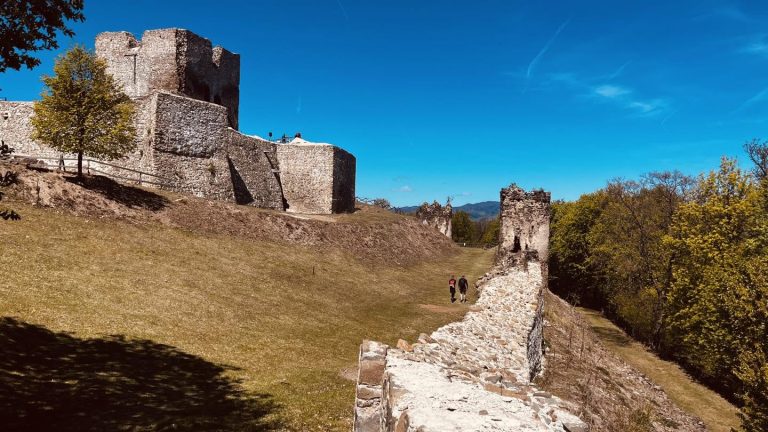Šarišský hrad – kráľ severu nad Prešovom
